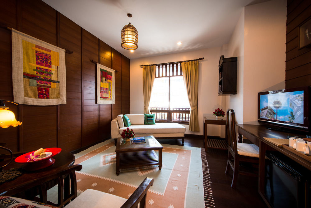 Pukha Nanfa Hotel Экстерьер фото